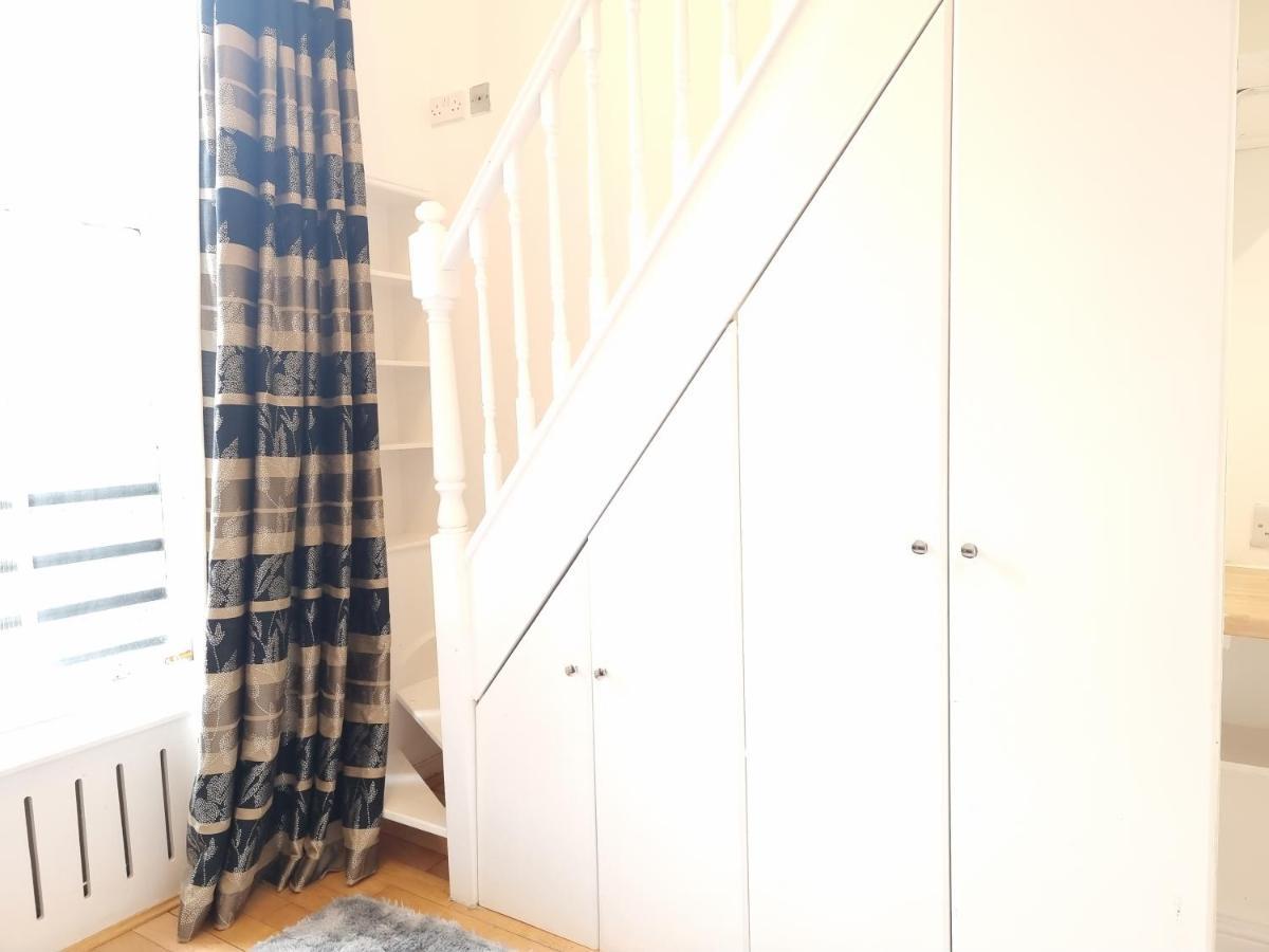 Апартаменты F8-Mezzanine 1St Floor Flat Fits 3 Near Paddington Лондон Экстерьер фото