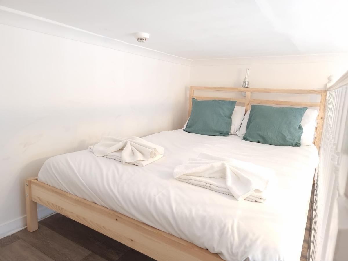 Апартаменты F8-Mezzanine 1St Floor Flat Fits 3 Near Paddington Лондон Экстерьер фото